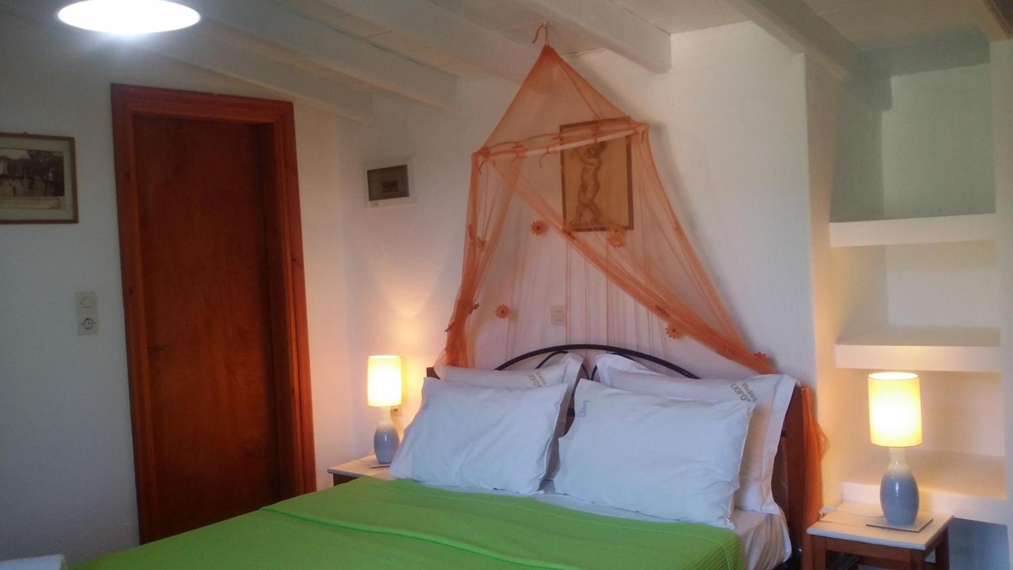 Liofoto Apartman Szkópelosz Szoba fotó